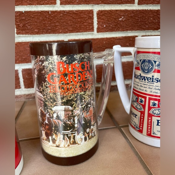 Vintage Set of 4 Budweiser Thermo-Serv Insulated Plastic Mugs - Picture 4 of 8